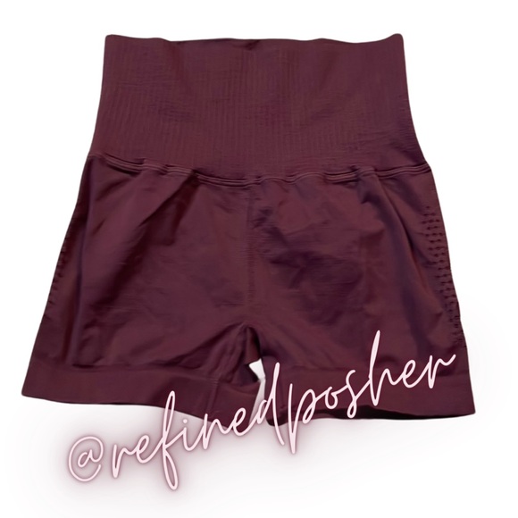 Free People Movement Good Karma Running Shorts size XS/S & M/L NEW Oxblood - Picture 2 of 8